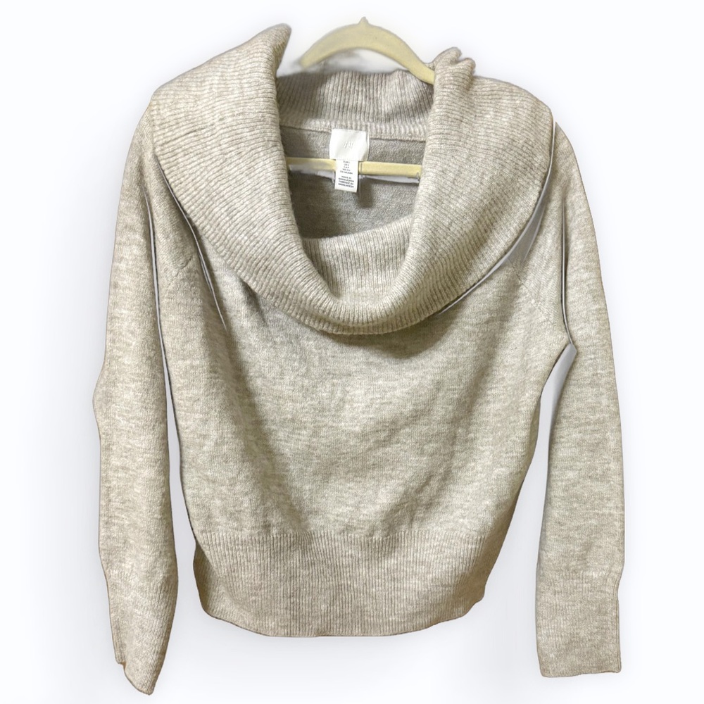 H&M Cowl Neck Sweater Size Small